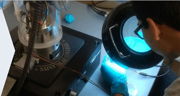 Nanoindenter Microbalance on MinusK Isolator for Friction Vibration Isolation